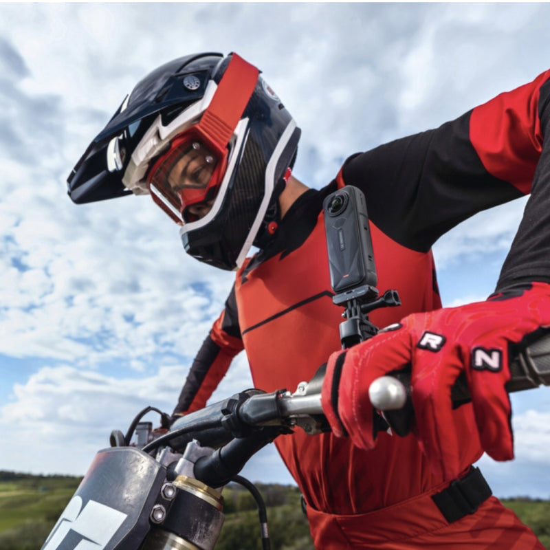 Kamera Insta360 X5 Motorcycle Bundle