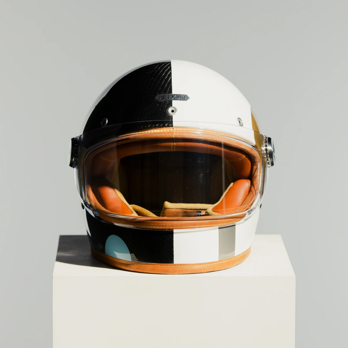 Kask Integralny Hedon Heroine Racer Bauhaus