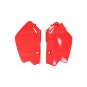 Komplet plastikowych osłon bocznych tylnych UFO Honda CR 80R czerwony