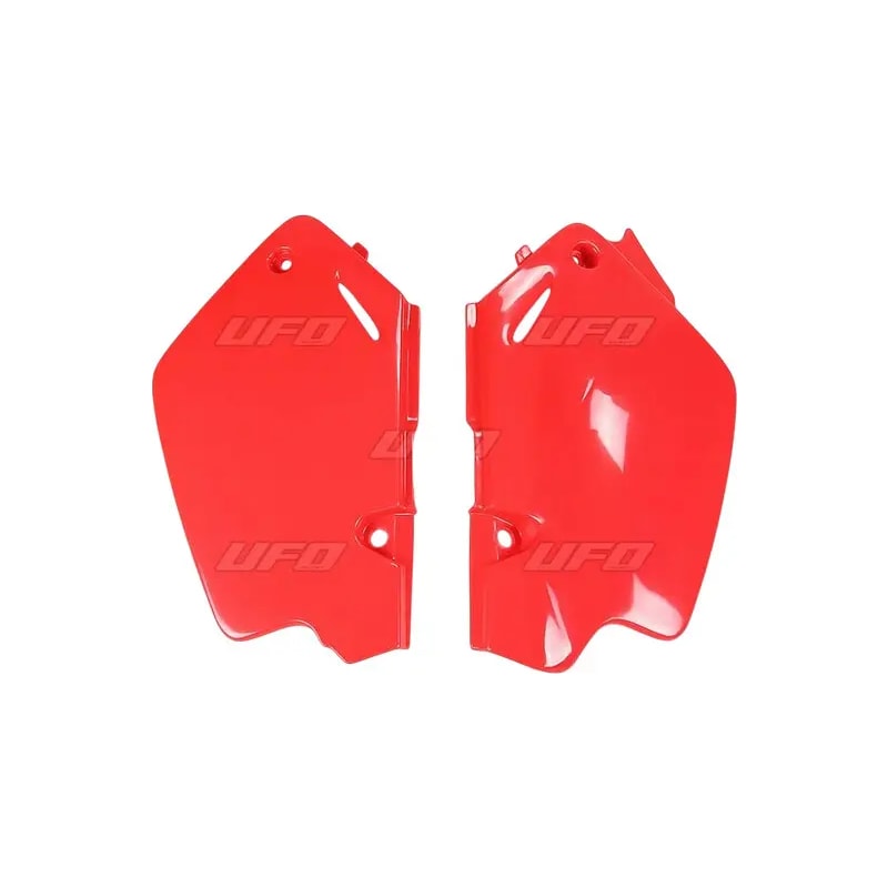Komplet plastikowych osłon bocznych tylnych UFO Honda CR 80R czerwony